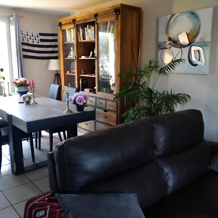 Rum i privatbostad Avec Petit Dejeuner Carcassonne