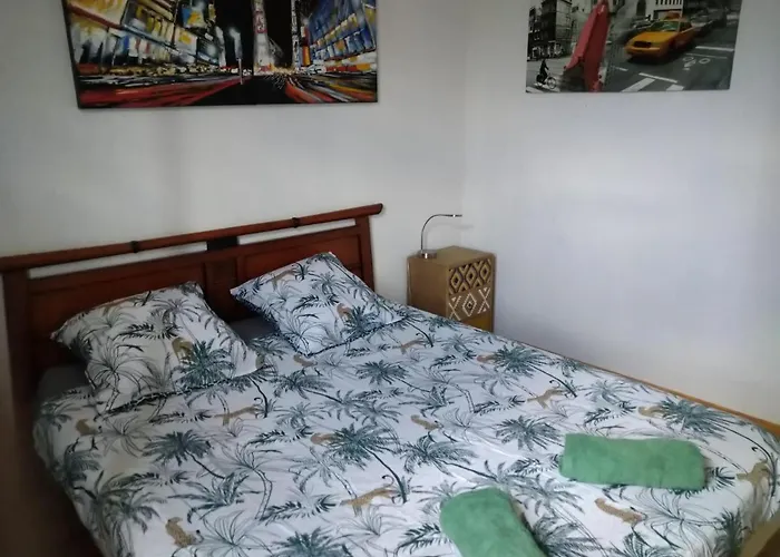 Quarto em Acomodações Particulares Avec Petit Dejeuner Carcassonne