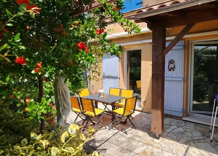 Avec Petit Dejeuner Quarto em Acomodações Particulares Carcassonne